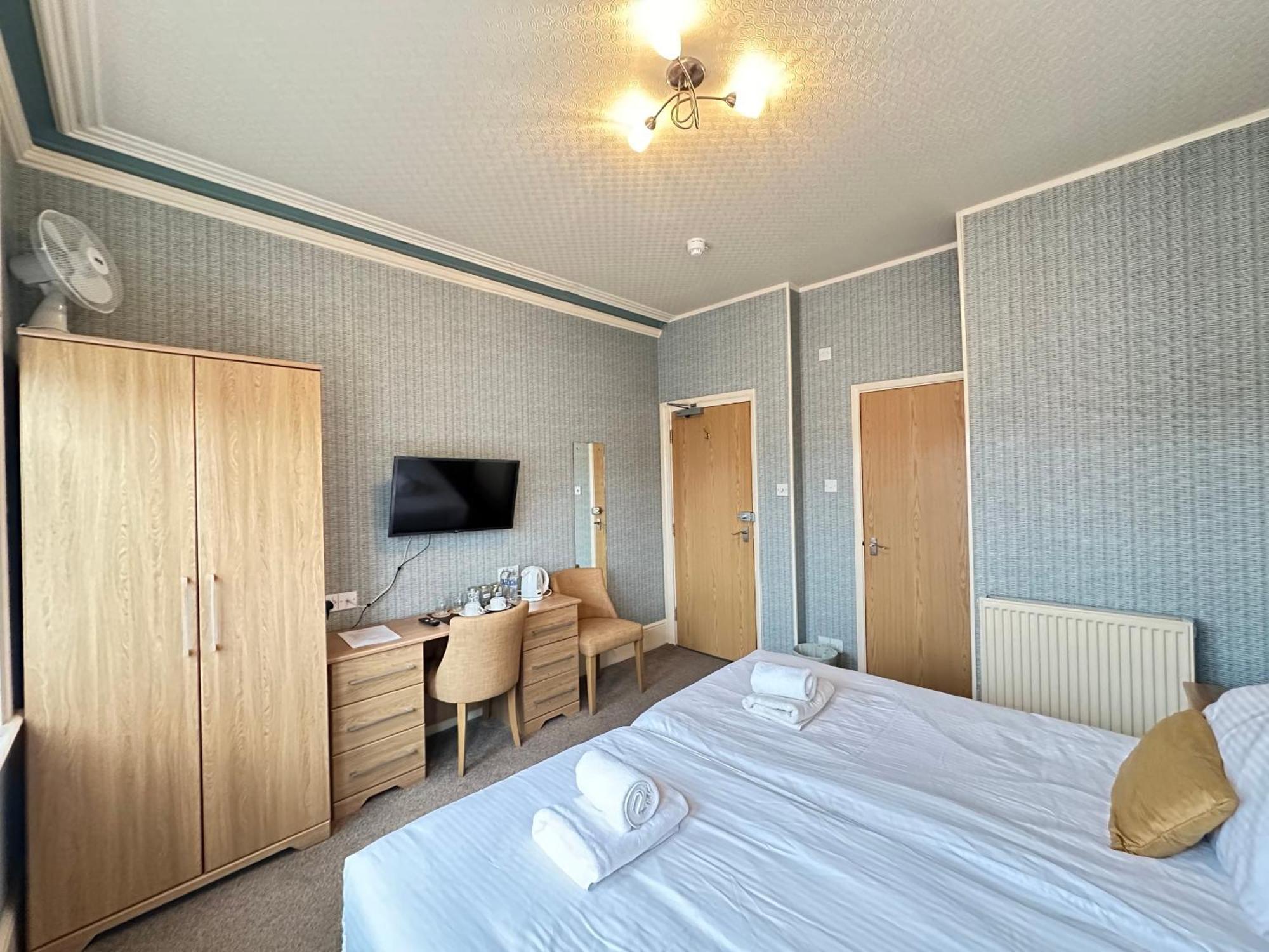 Devonia Express Hotel Eastbourne Room photo