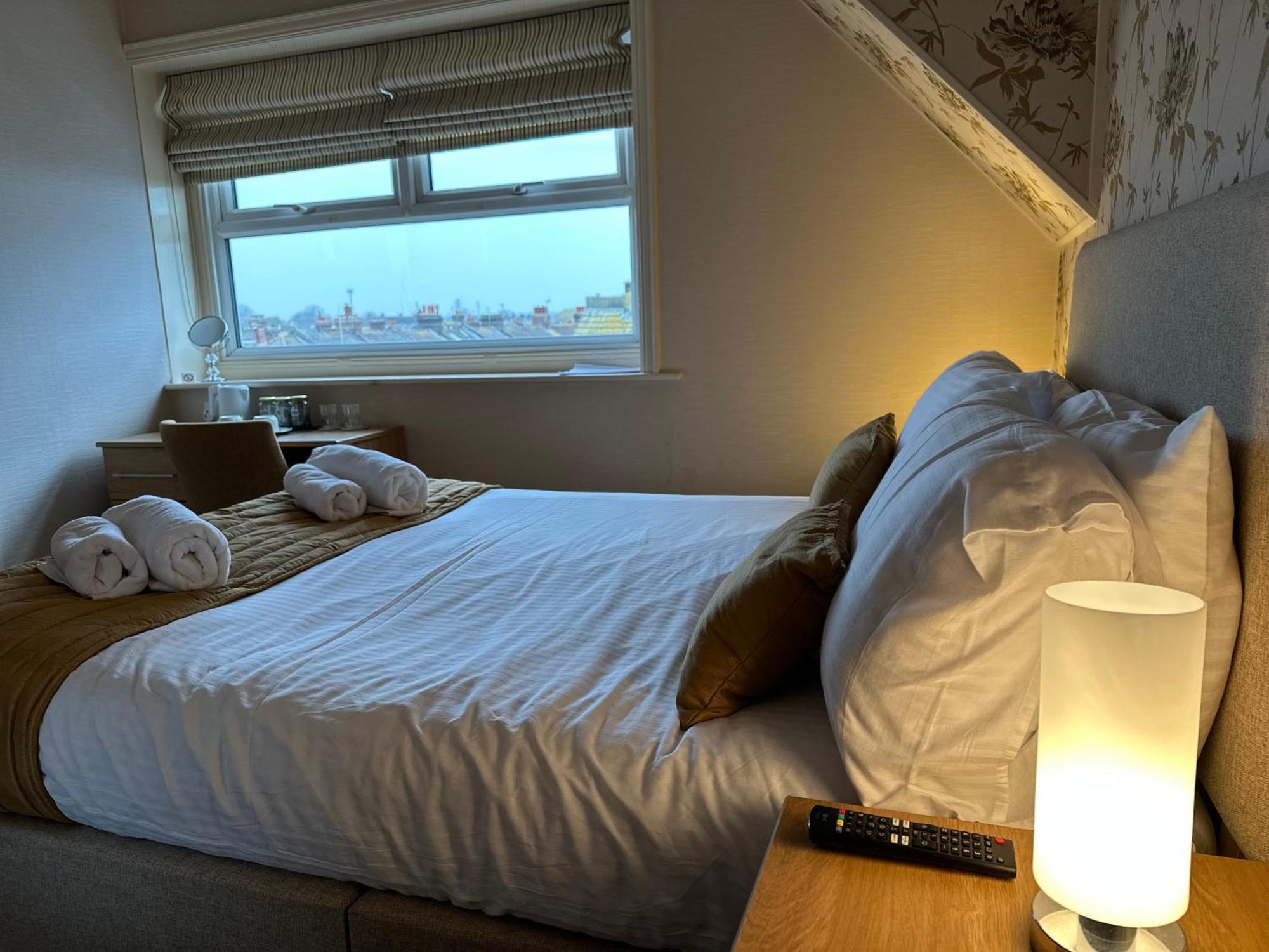 Devonia Express Hotel Eastbourne Room photo