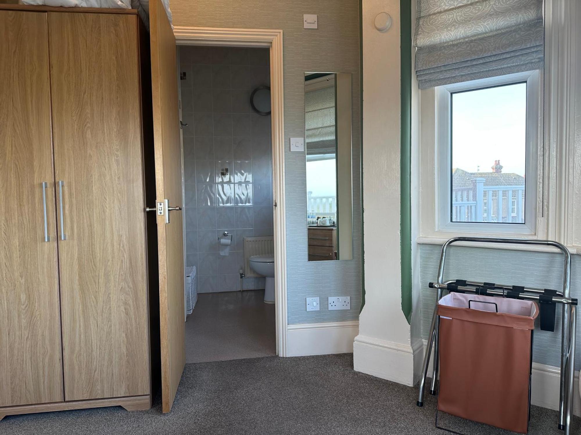 Devonia Express Hotel Eastbourne Room photo